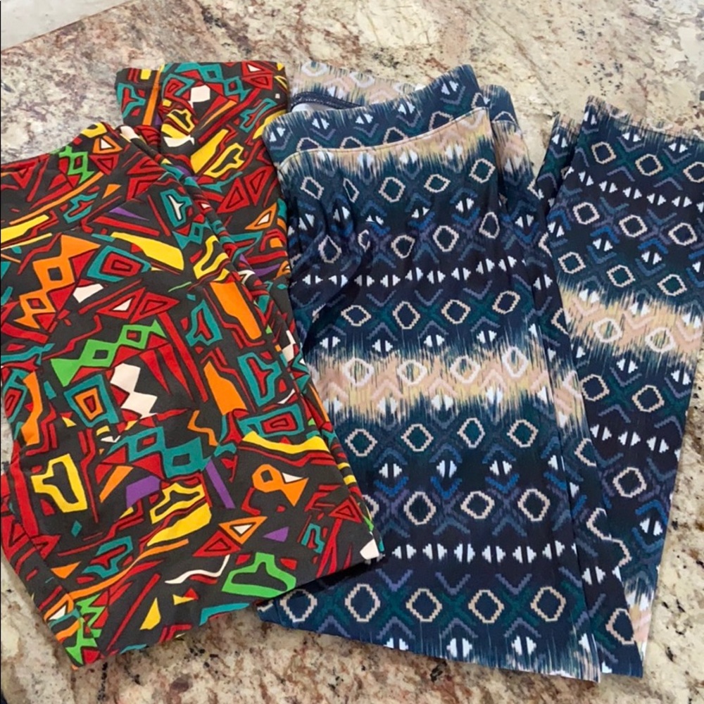 2pairs of leggings